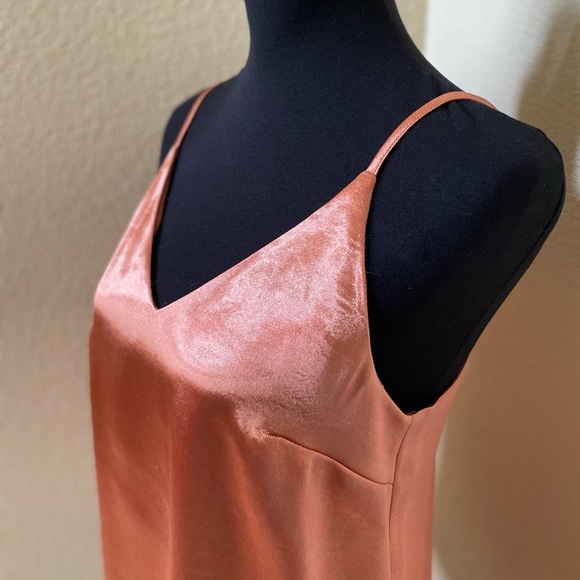 A New Day Copper Colored V-Neck Tank - Picture 2 of 5